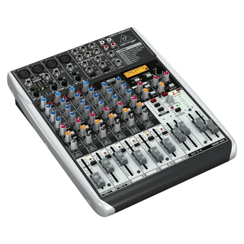 mezcladora analoga behringer